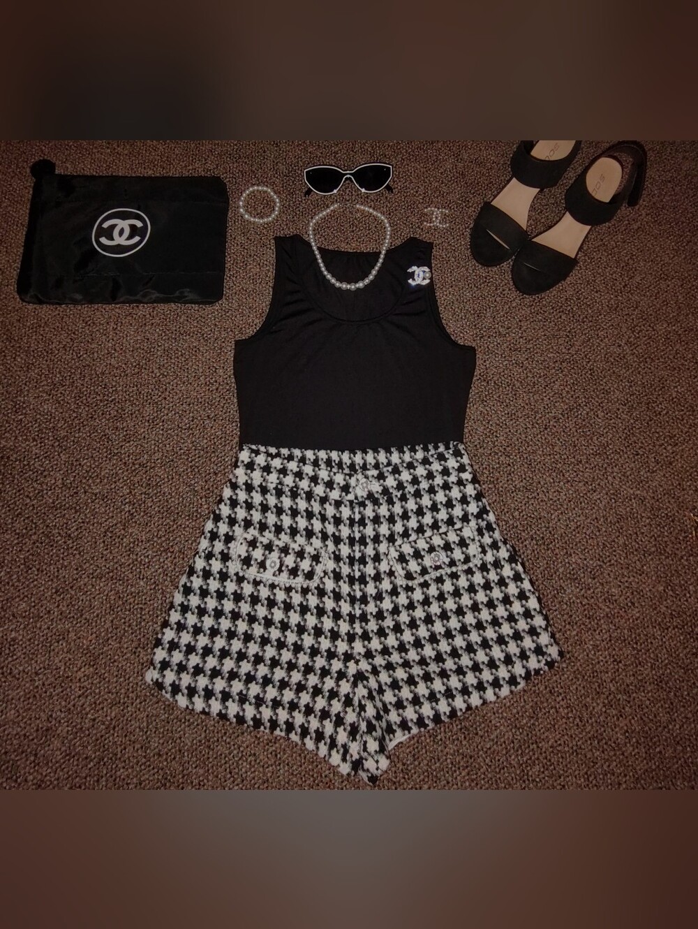 High-Waist Houndstooth Luxury Woven Women’s Shorts in Black And White.